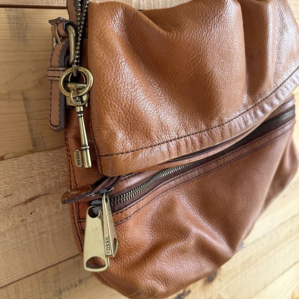 Fossil Explorer Large Brown Leather Fold Over Messenger Satchel Bag Vintage - Picture 2 of 11